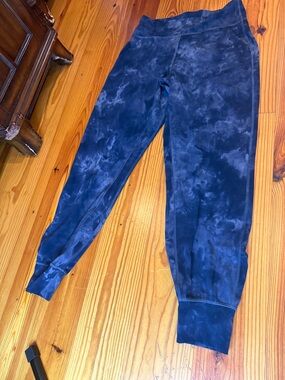 lululemon athletica black tie-dye leggings